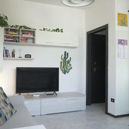 Apartment 10 Min ***** Relax Wifi-netflix Milan